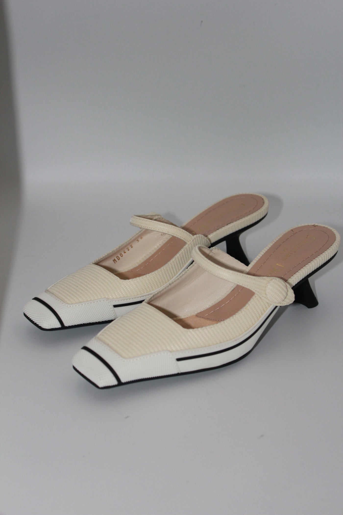 Christian DIOR cream rubber kitten heels