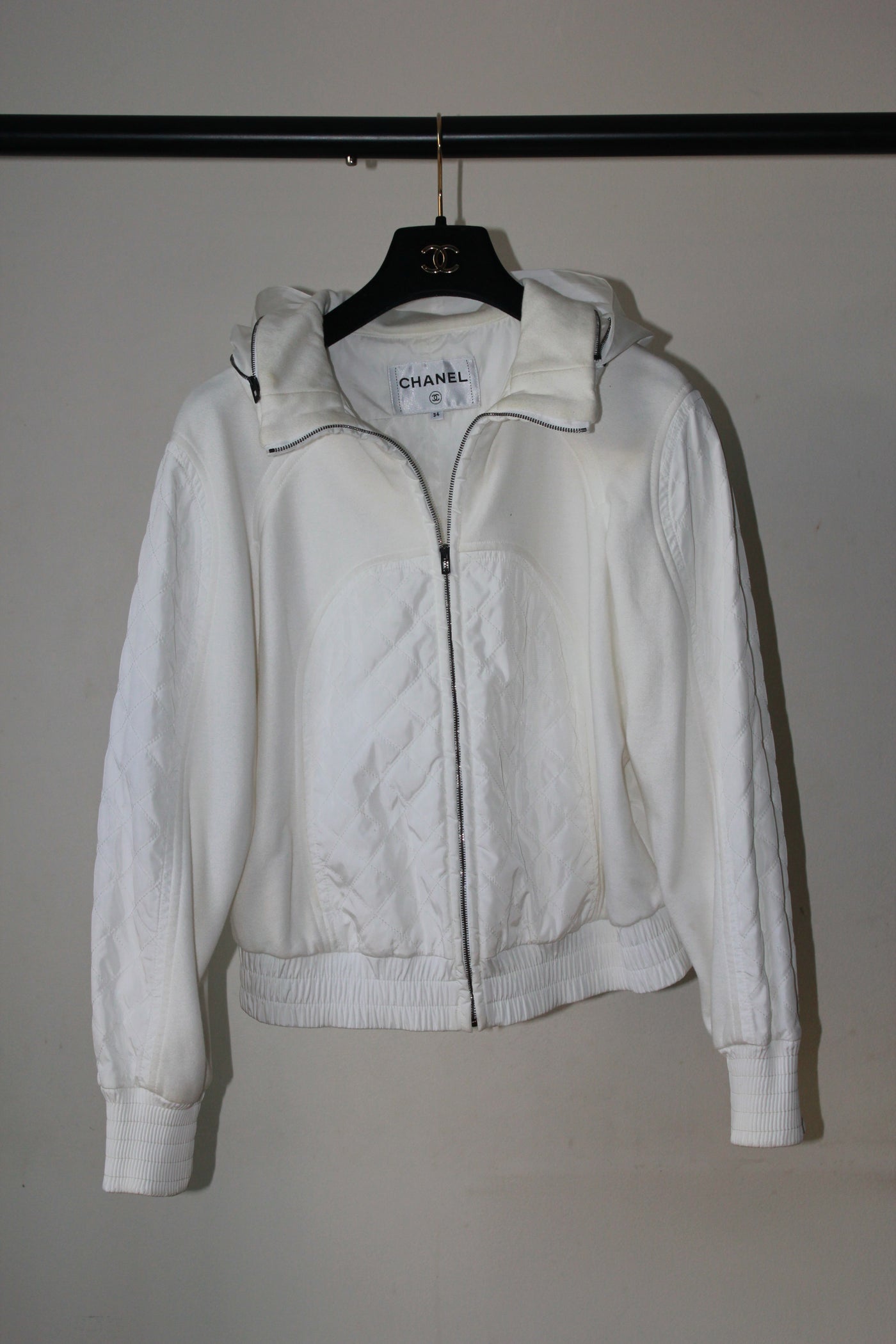 CHANEL white zipper hoodie jacket size 34 oversized