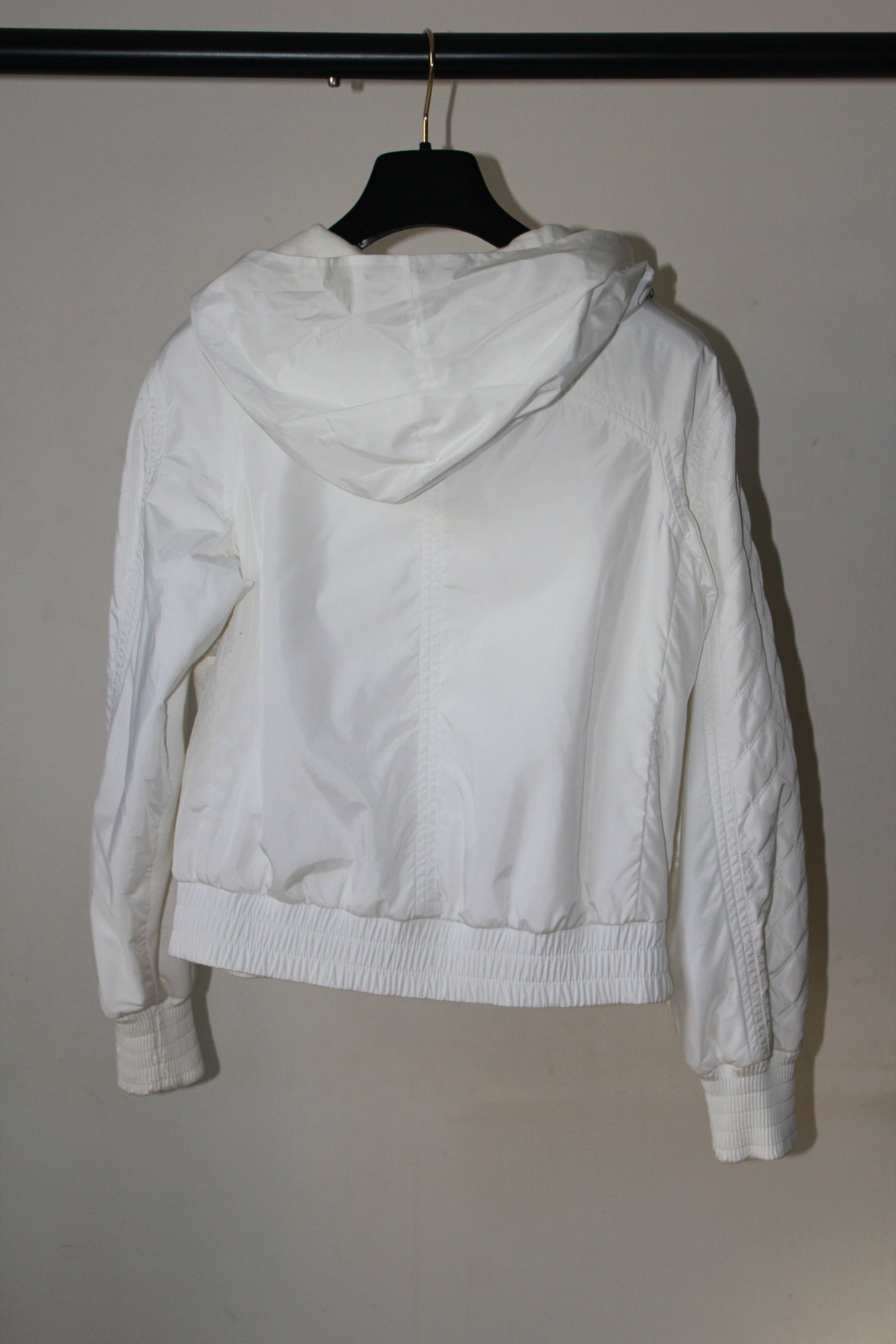 CHANEL white zipper hoodie jacket size 34 oversized