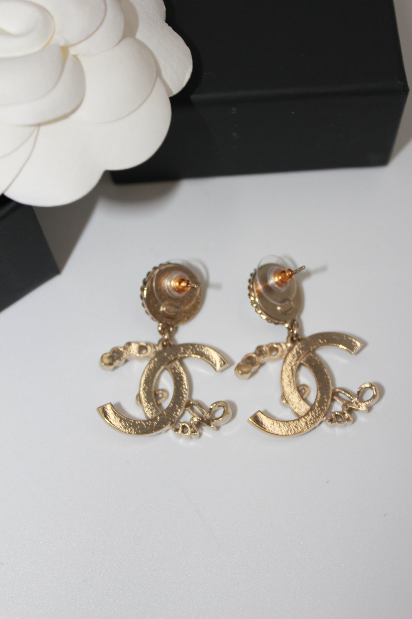 CHANEL "Coco Chanel" CC drop earrings full set 2022