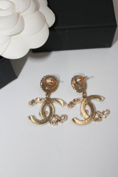 CHANEL "Coco Chanel" CC drop earrings full set 2022