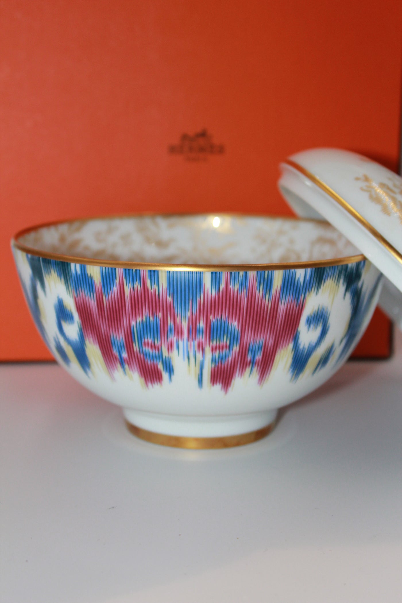 HERMES large bowl "en voyage pour Ikat" with box