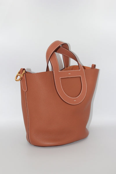 HERMES in the loop 23 clemence leather fauve handbag