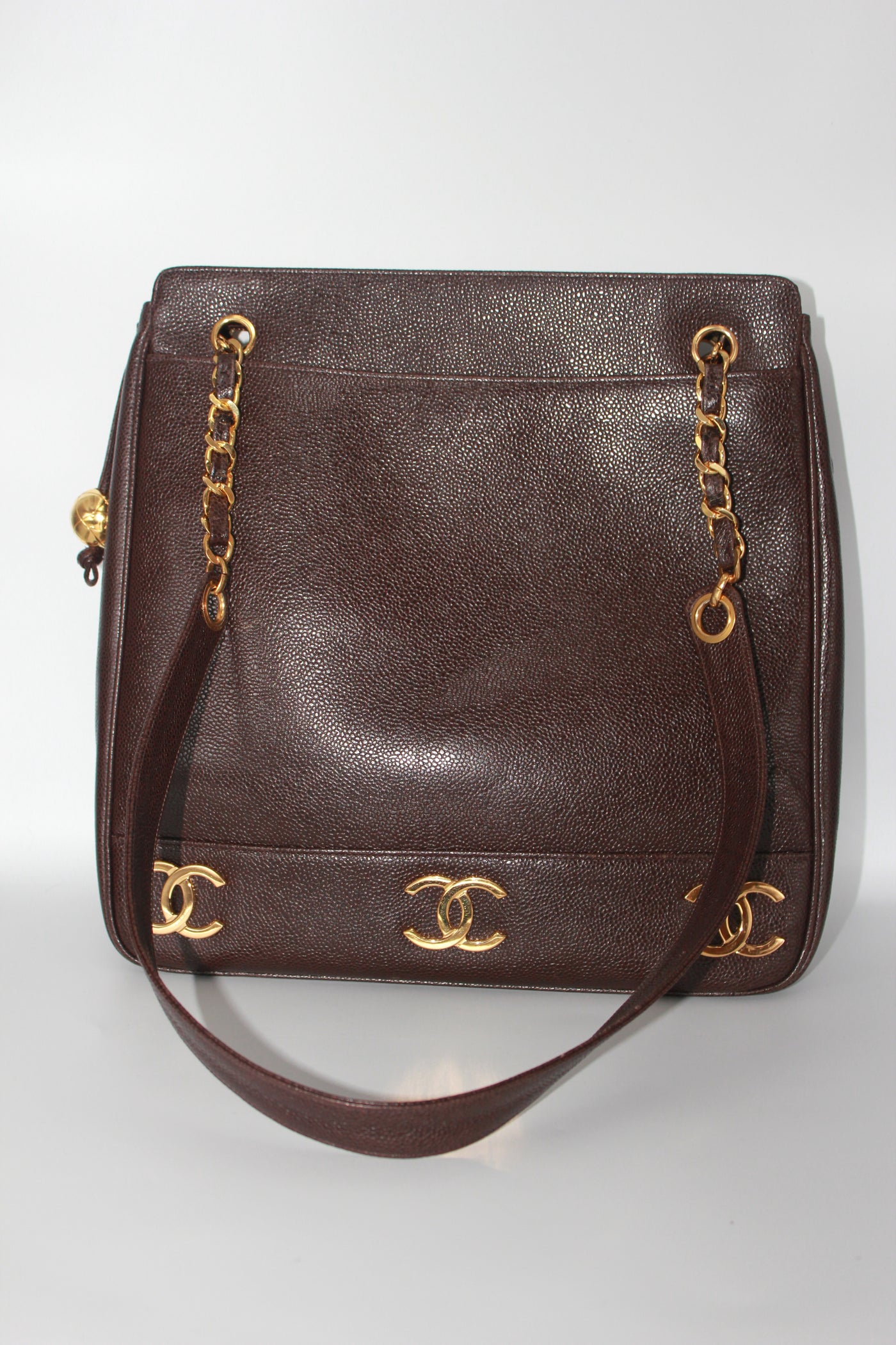 CHANEL brown caviar tote bag with 24 carats gold plated CC vintage