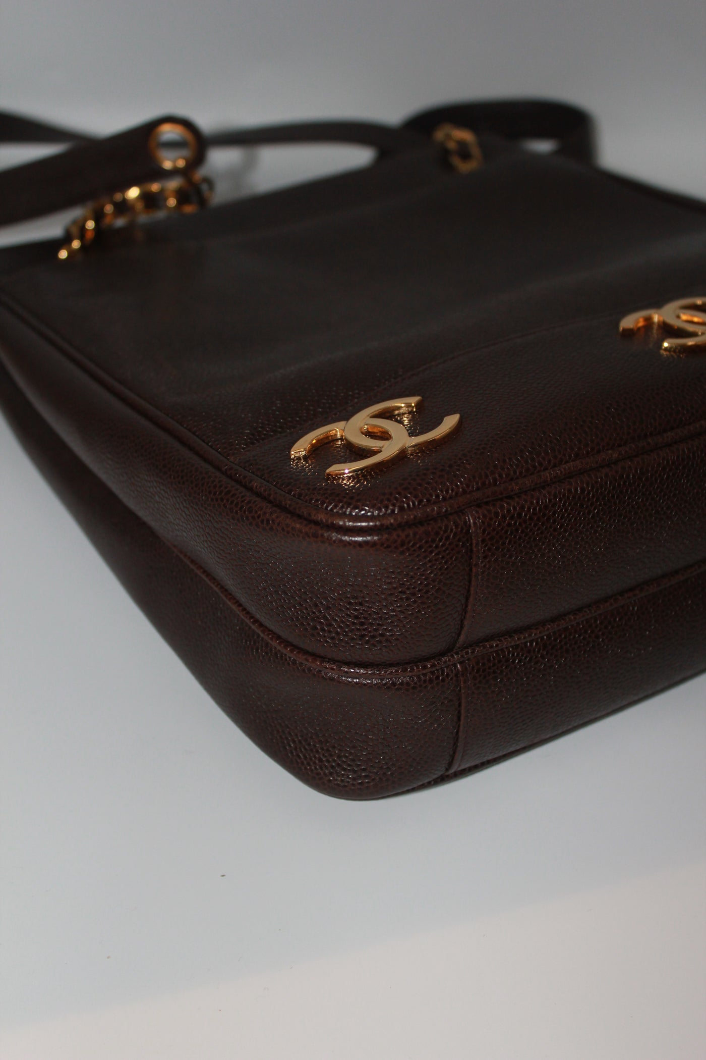 CHANEL brown caviar tote bag with 24 carats gold plated CC vintage