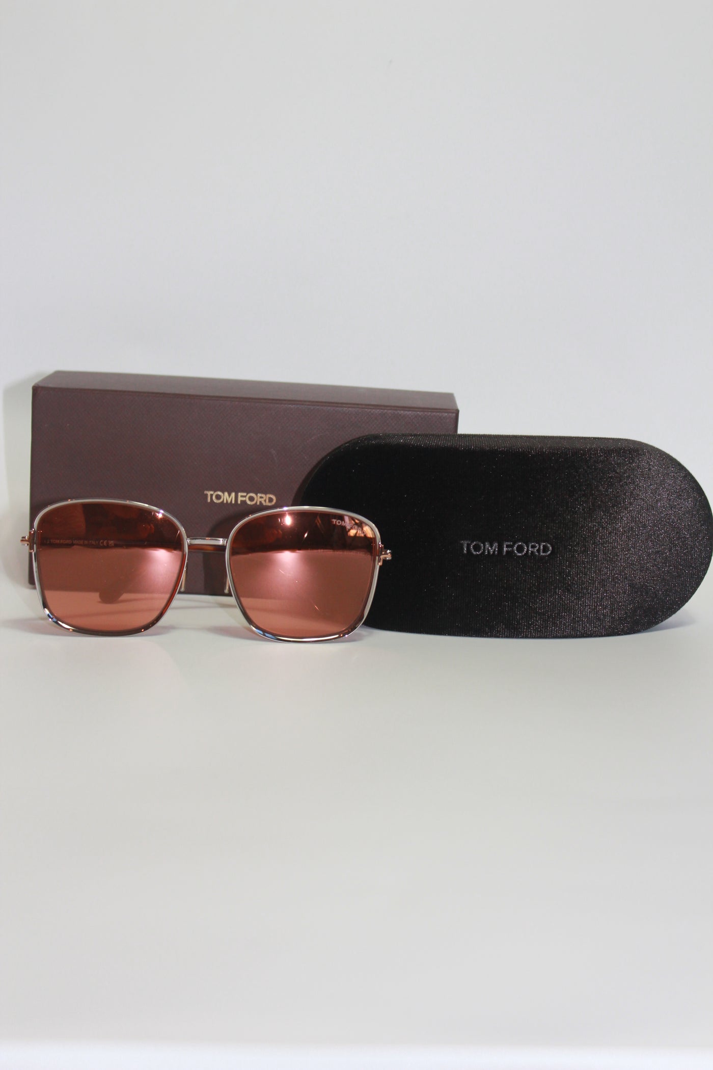 TOM FORD pink sunglasses new with case and box