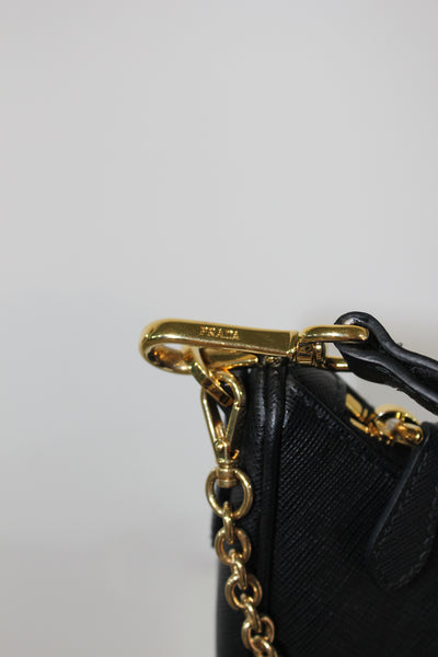 PRADA Re-edition 2005 saffiano leather handbag pristine full set no receipt