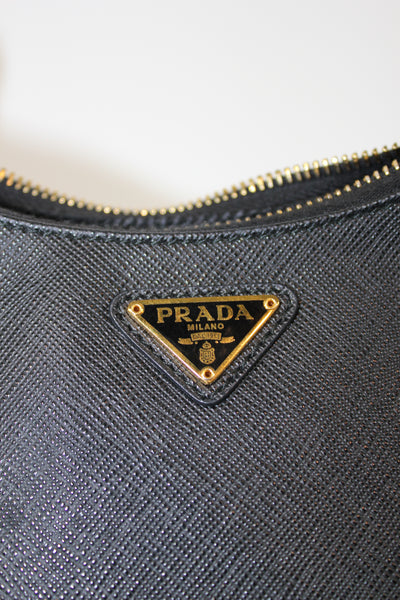 PRADA Re-edition 2005 saffiano leather handbag pristine full set no receipt