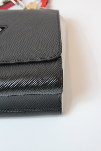 LOUIS VUITTON Twist MM Love Lock Charm Limited Edition Epi leather Black White Red - Full set ( Box, dust bag, receipt)