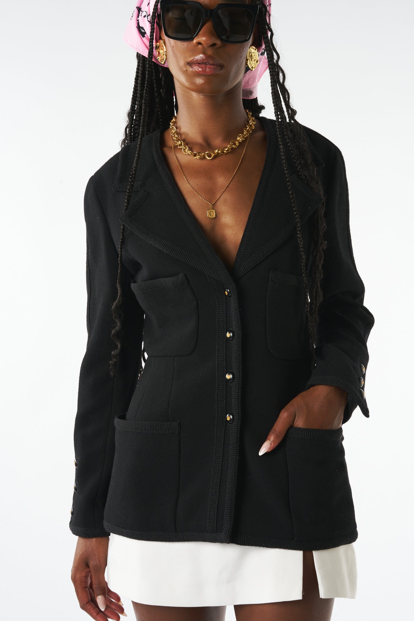 CHANEL vintage 1992 black jacket with gold cc buttons size 38