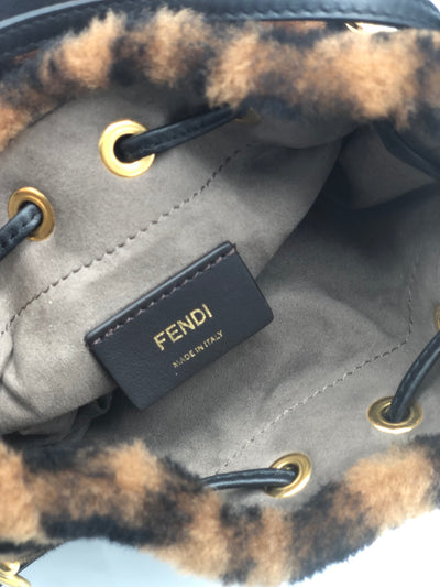 Fendi mon 2025 tresor shearling