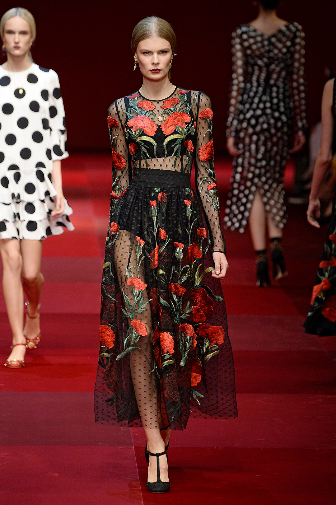 strapless open back dress DOLCE GABBANA red roses dress Spring 2015 Collection – U & Moi