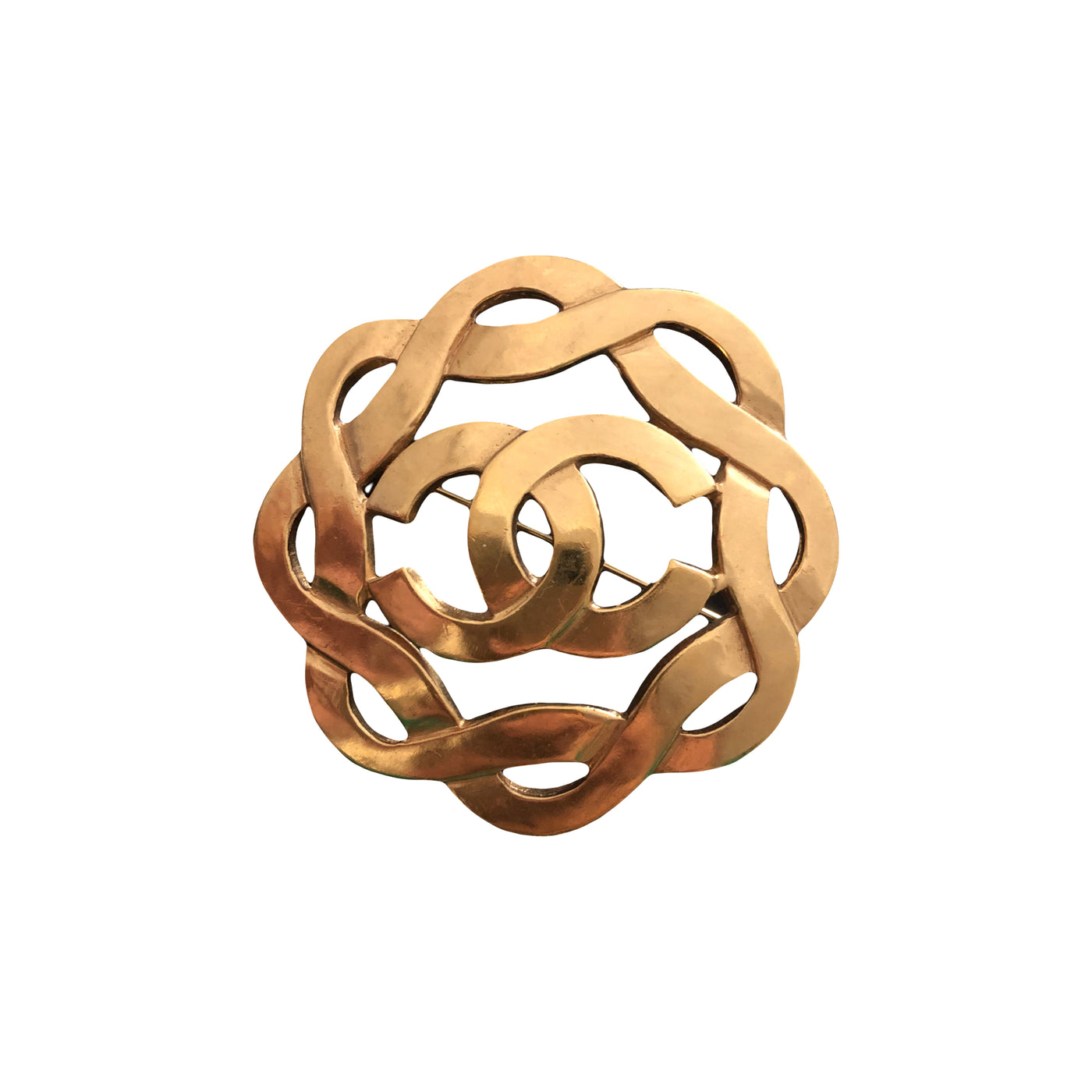CHANEL Vintage 1997 gold intertwined brooch