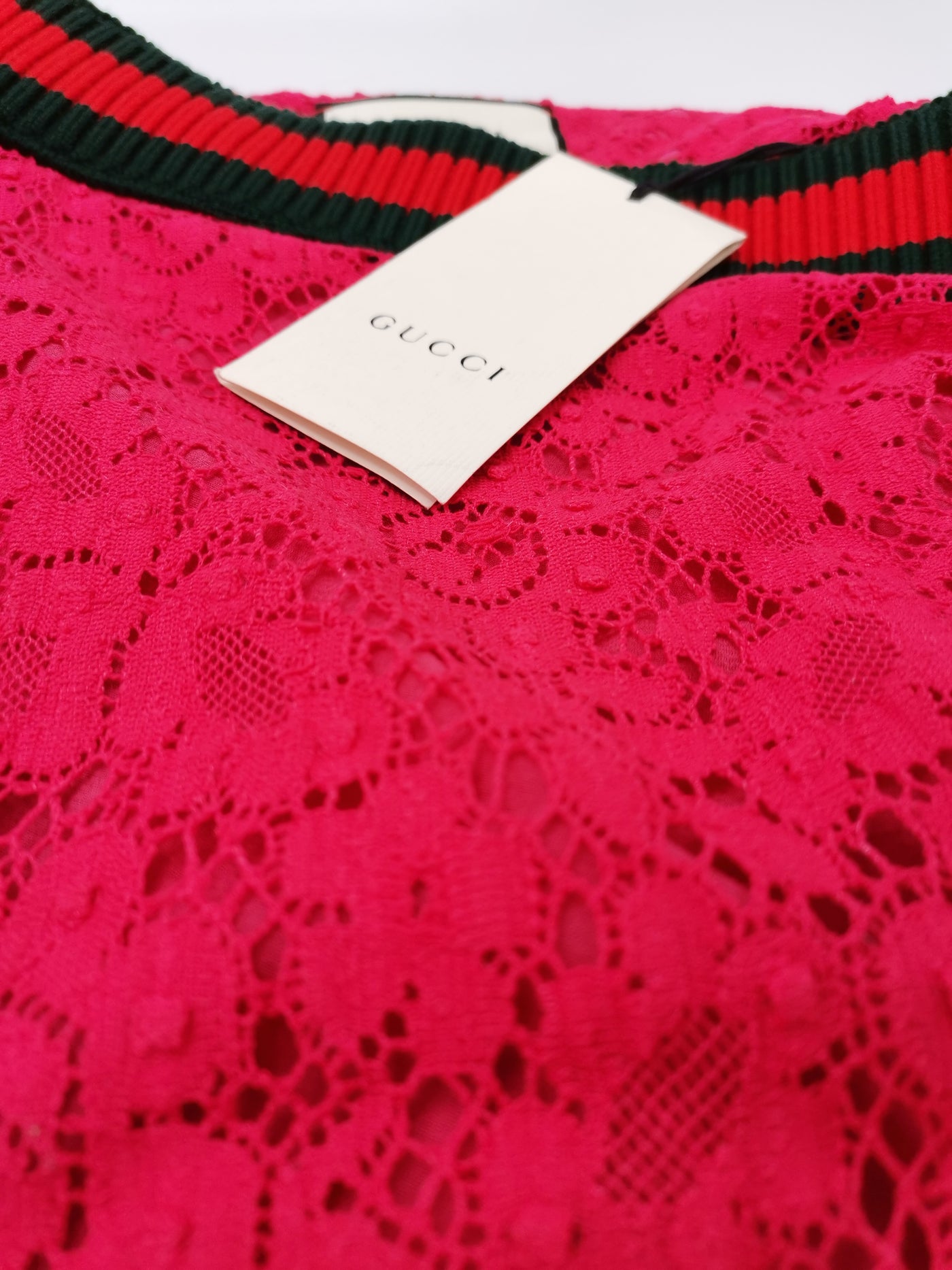 GUCCI pink lace skirt New With Tag size 40
