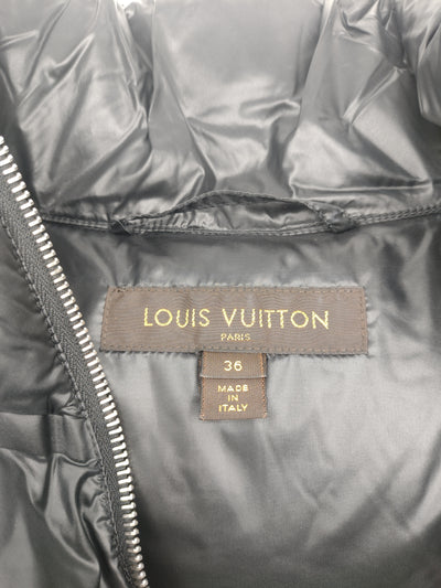 Louis Vuitton black puffer size 36
