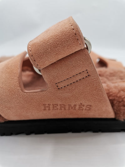 HERMES Chypre Rose Aube shearling size 36 RRP £550