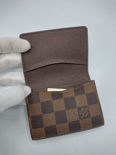 LOUIS VUITTON card holder with box