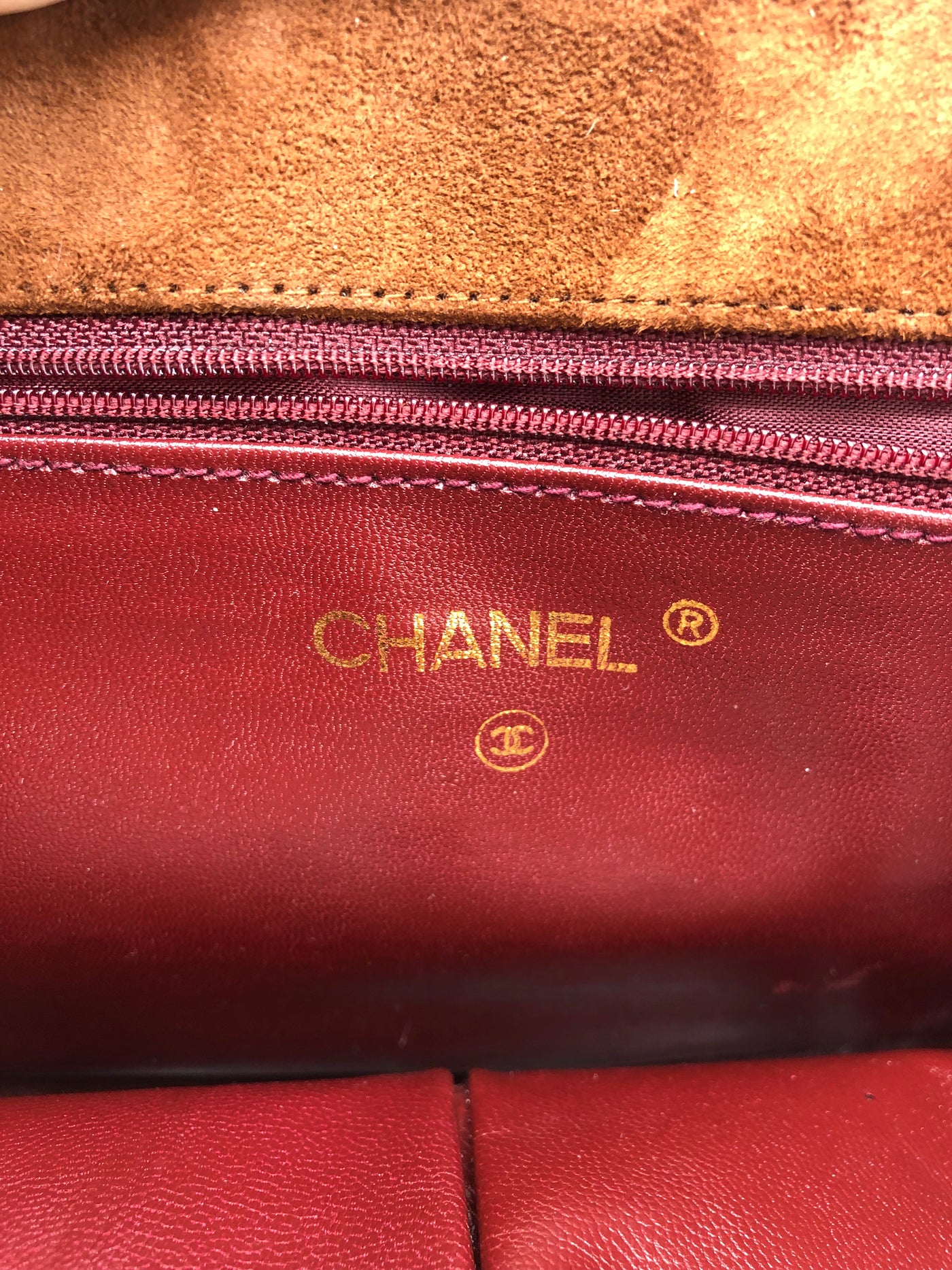 CHANEL Rare Early 1980’s Trapezoid Handbag with GHW Bijoux Chain