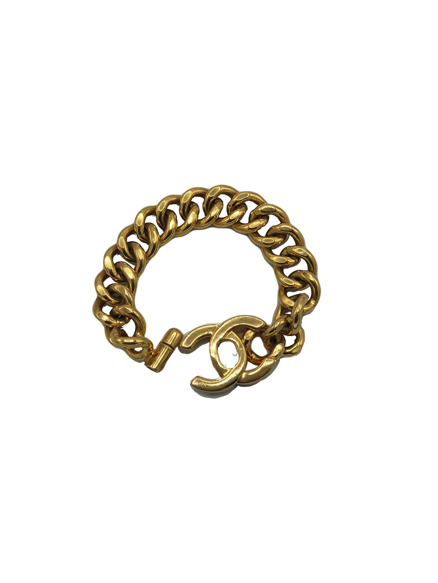 CHANEL rare and collectible 1990’s 24 carats gold turnlock bracelet