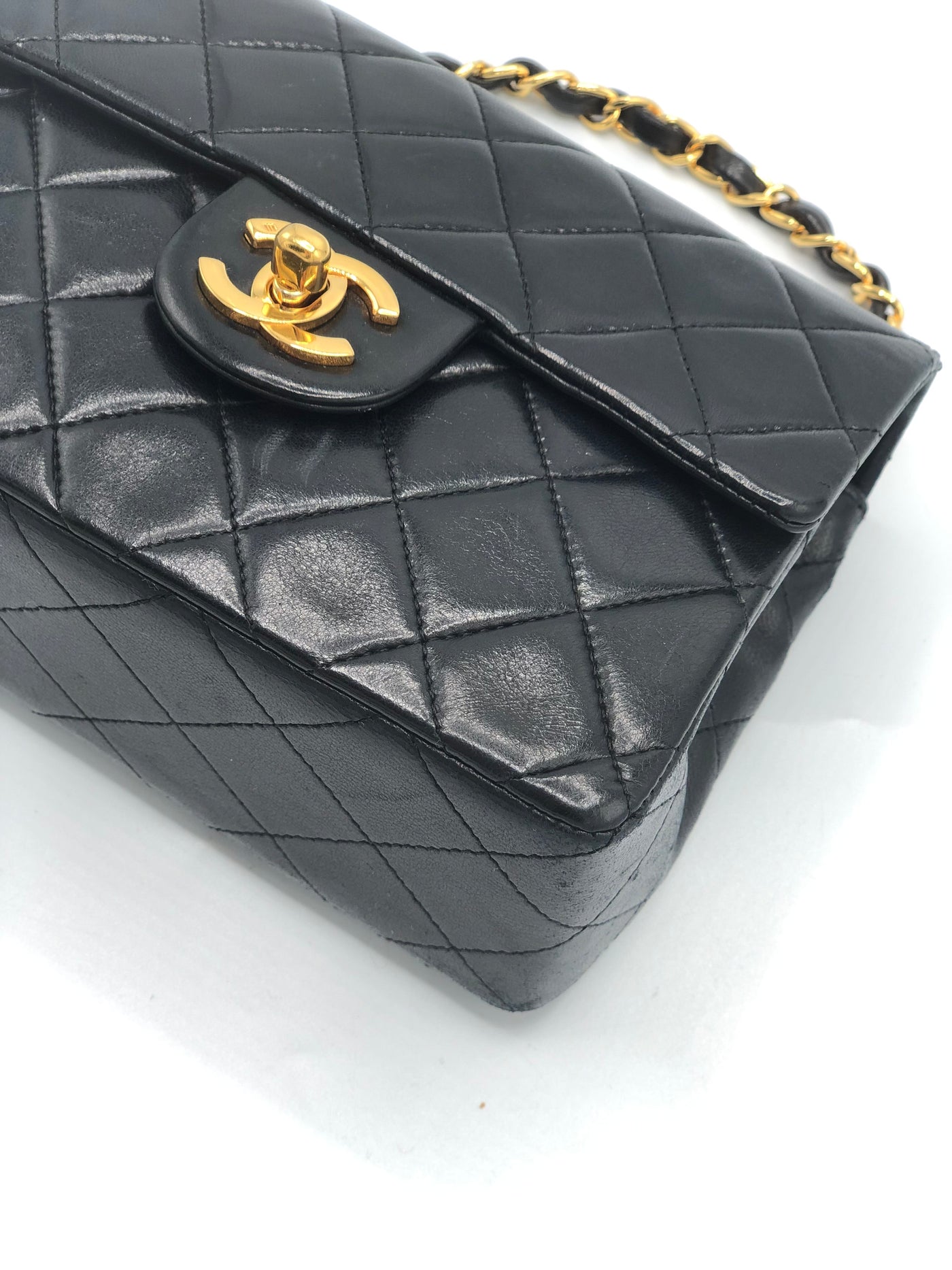 CHANEL VINTAGE Mini Square flap Navy Lambskin and 24ct Gold Hardware 1986-1988