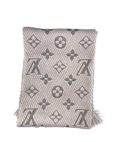 LOUIS VUITTON pearl grey logomania XL logo grey scarf