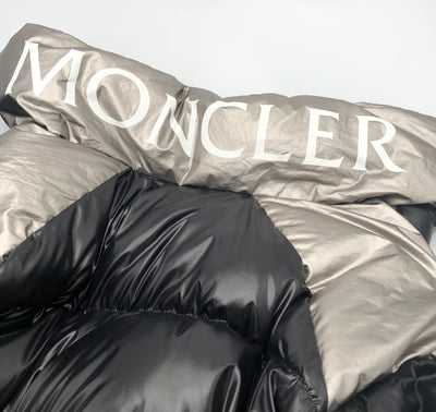 MONCLER oversized black and silver puffer size 00