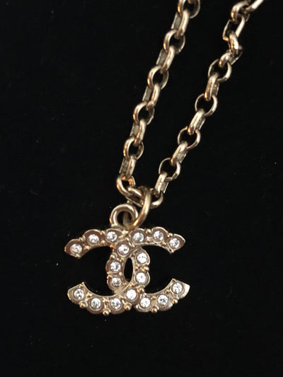 CHANEL CC rhinestone pendant necklace cruise 2021 with box