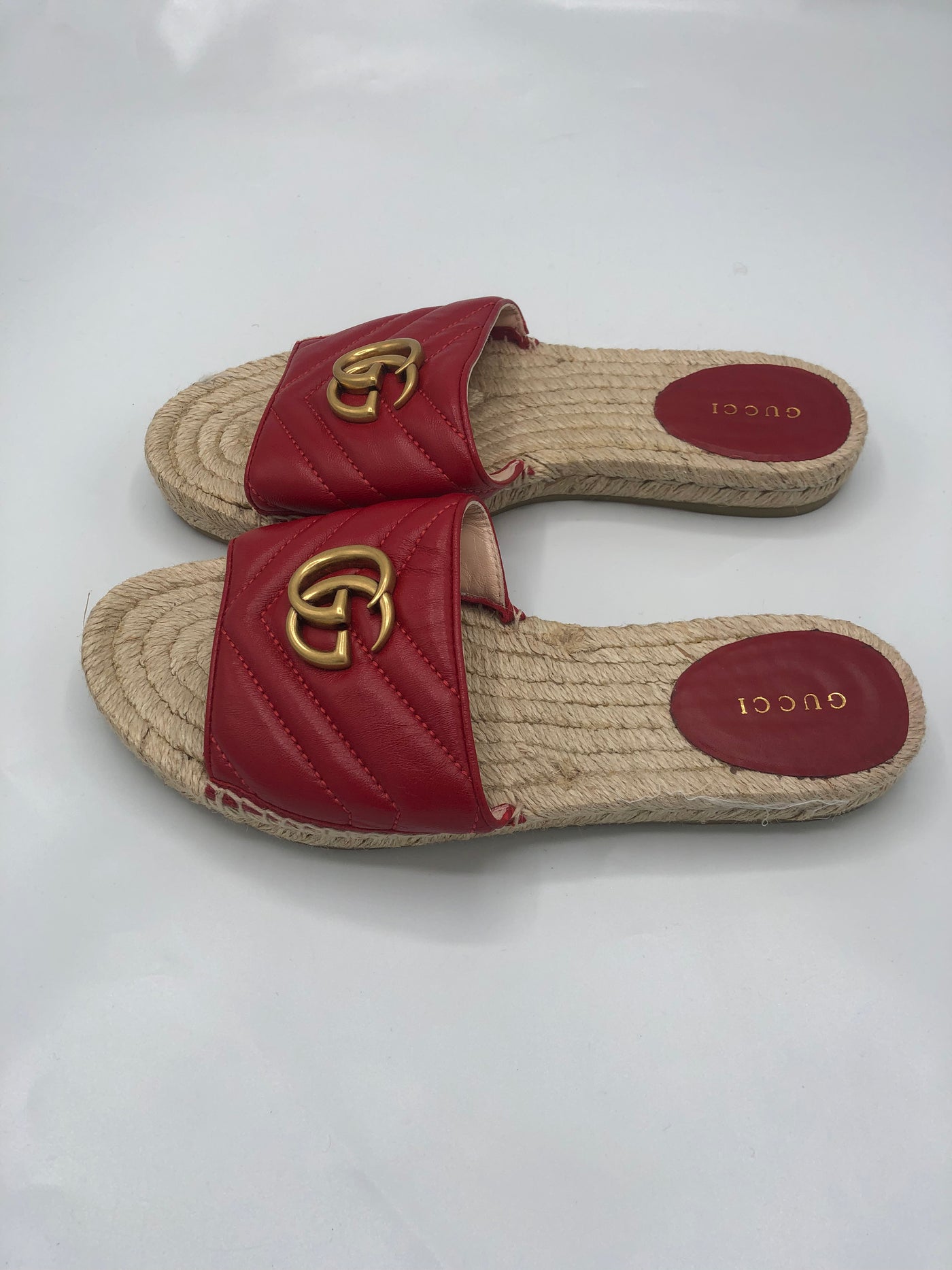 GUCCI red Marmont “GG” Slides size 37.5