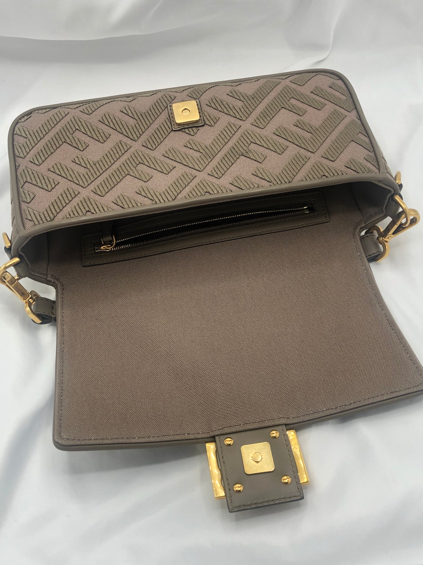 FENDI  Baguette canvas FF rrp: £2150